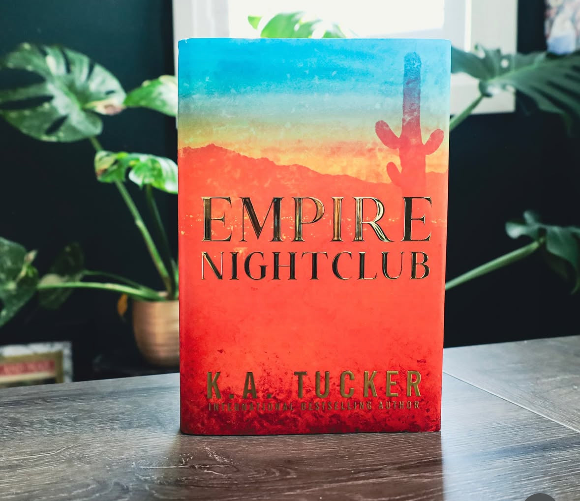EMPIRE NIGHTCLUB OMNIBUS HARDCOVER